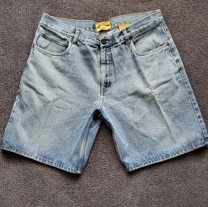 NWOT Ross Thomson shorts